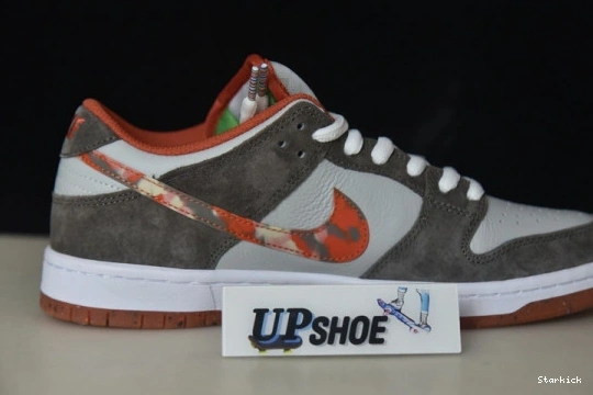 DH7782 001 x Dunk Nike Crushed SB D.C. Low 1221